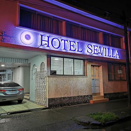 Hotel Sevilla Темуко Екстер'єр фото