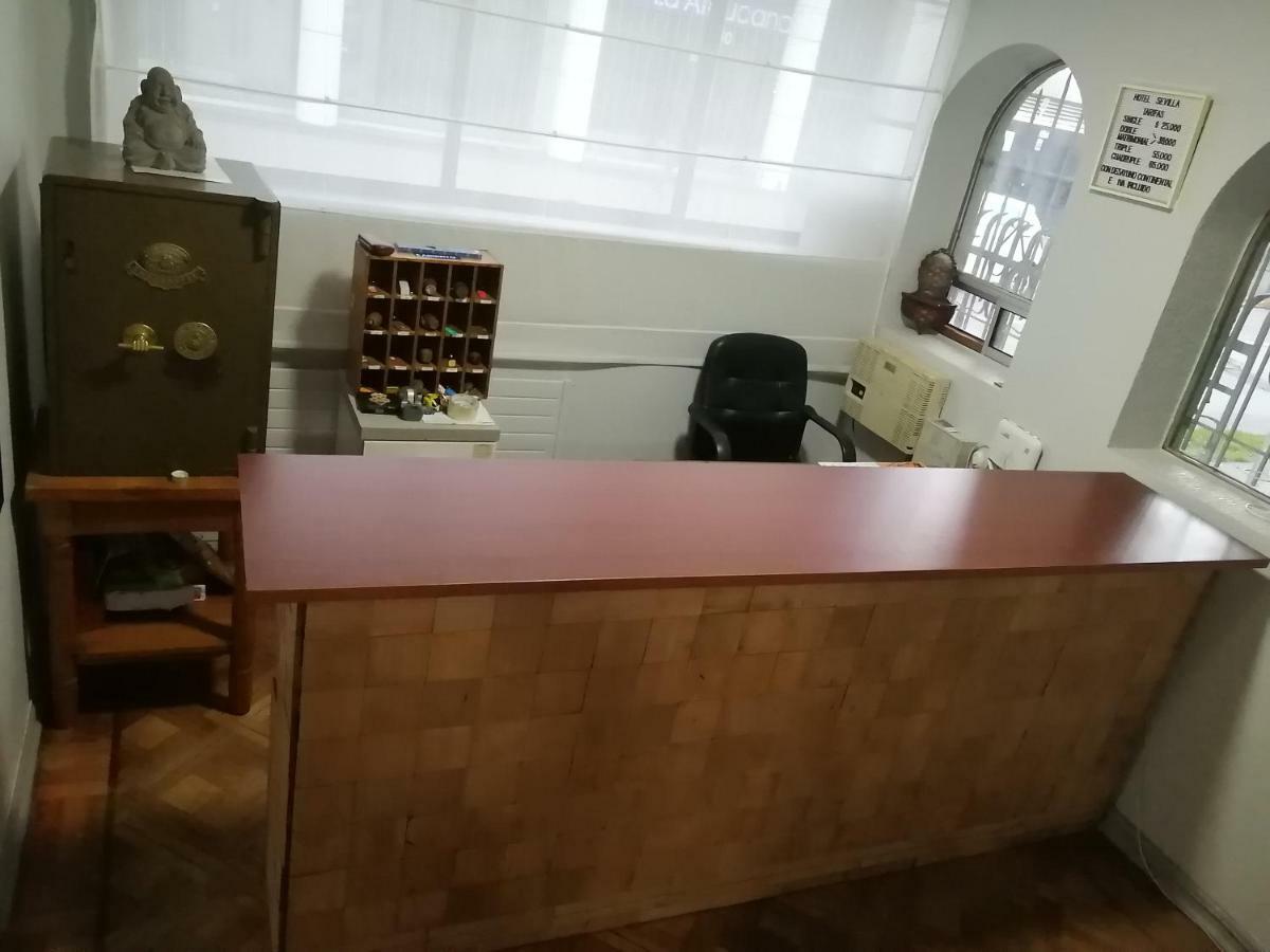 Hotel Sevilla Темуко Екстер'єр фото