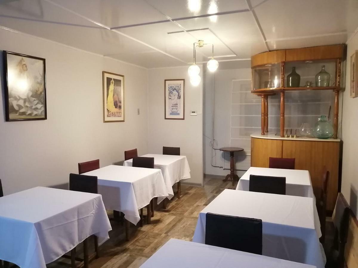 Hotel Sevilla Темуко Екстер'єр фото